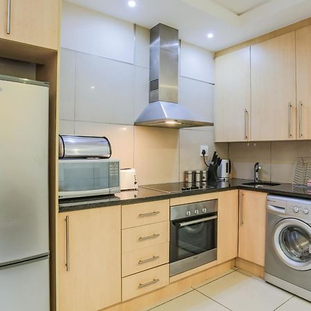 Sandton Serviced Apartments@Hydro Johannesburg Luaran gambar