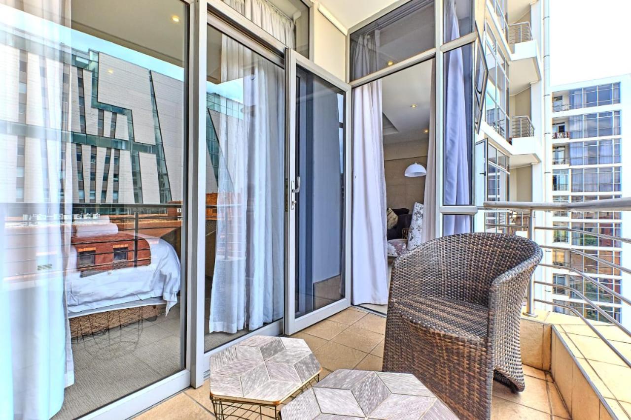 Sandton Serviced Apartments@Hydro Johannesburg Bilik gambar