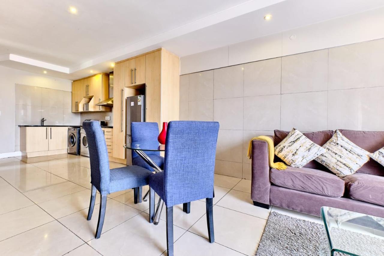 Sandton Serviced Apartments@Hydro Johannesburg Bilik gambar