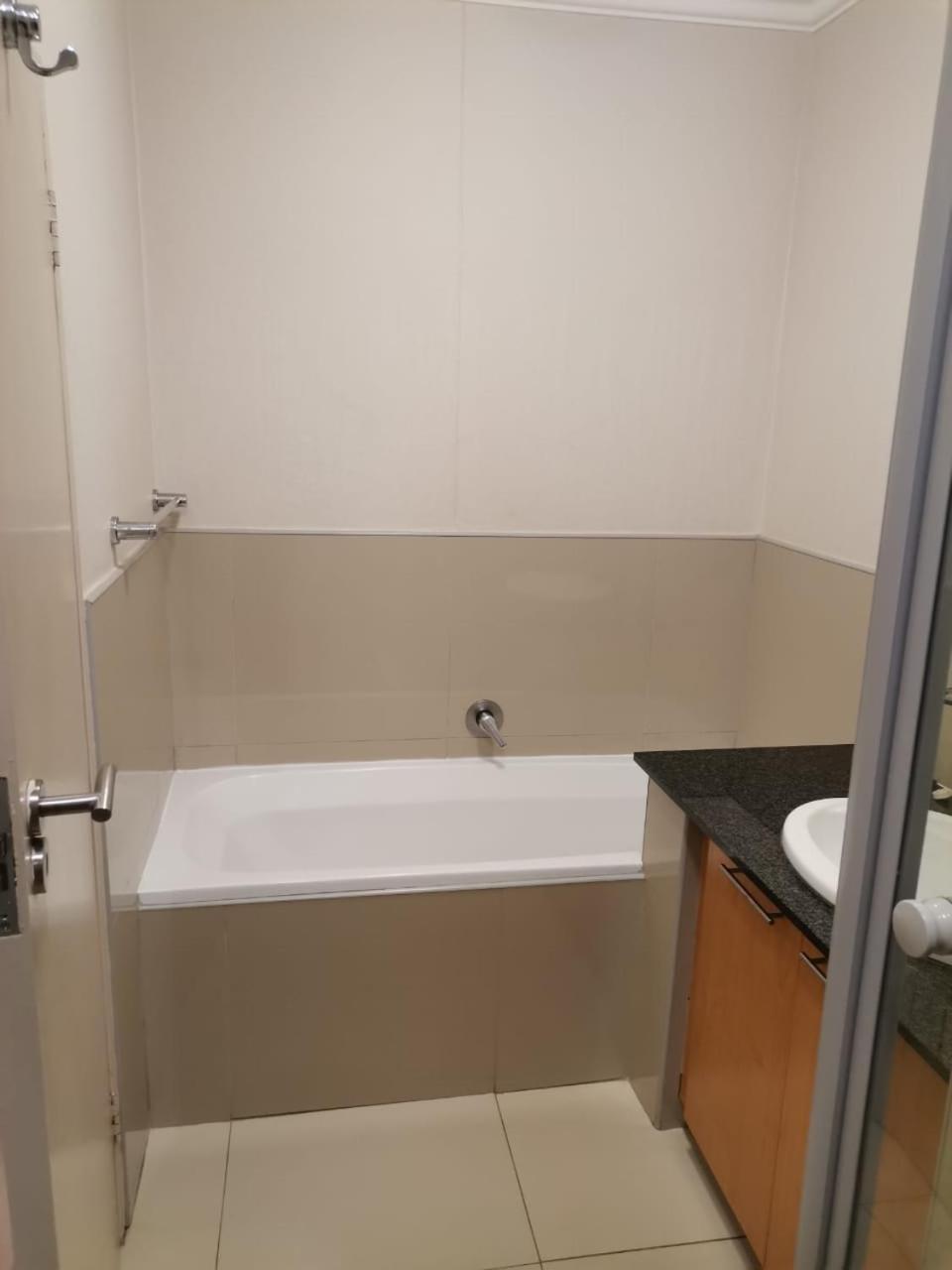 Sandton Serviced Apartments@Hydro Johannesburg Bilik gambar